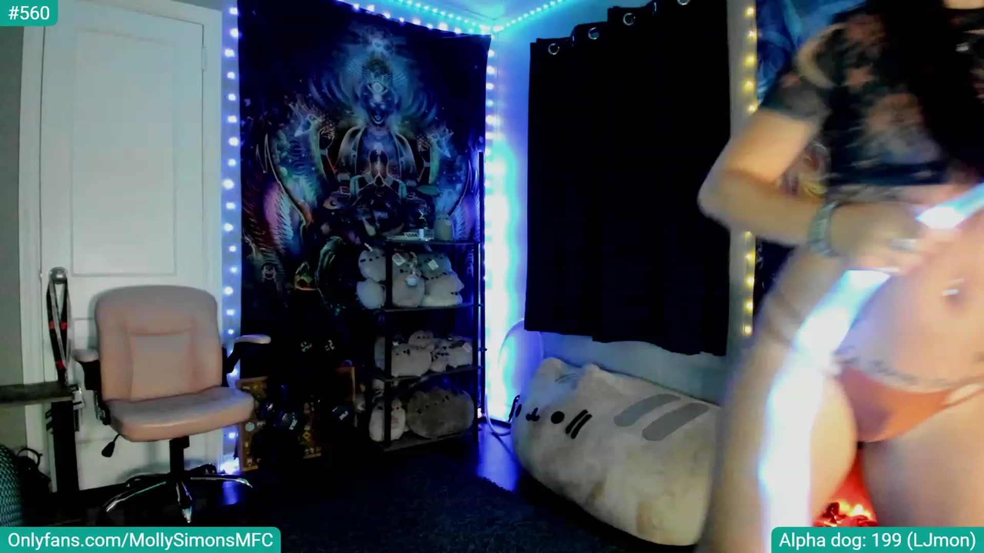 Gallery image thumbnail from MollySimons's myfreecams stream on, 09/04/2023, 04:55 image 5 of 20