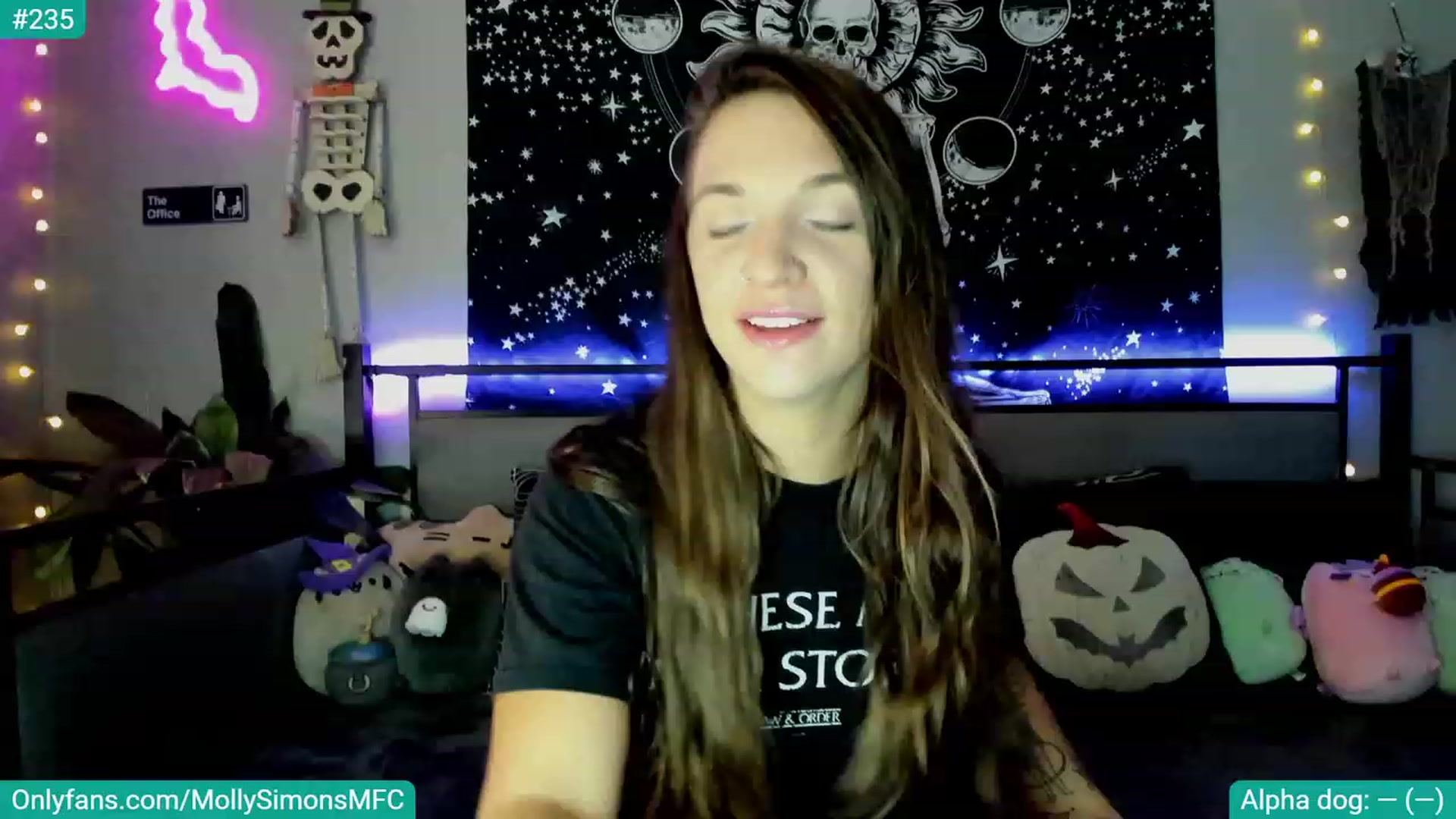 Gallery image thumbnail from MollySimons's myfreecams stream on, 10/26/2023, 03:00 image 1 of 20