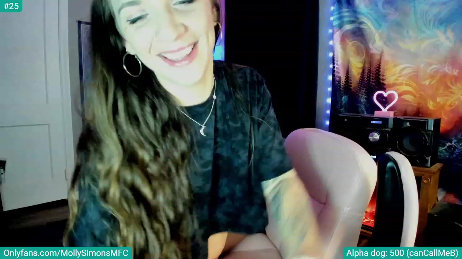 Gallery image thumbnail from MollySimons's myfreecams stream on, 01/05/2024, 05:51 image 10 of 20