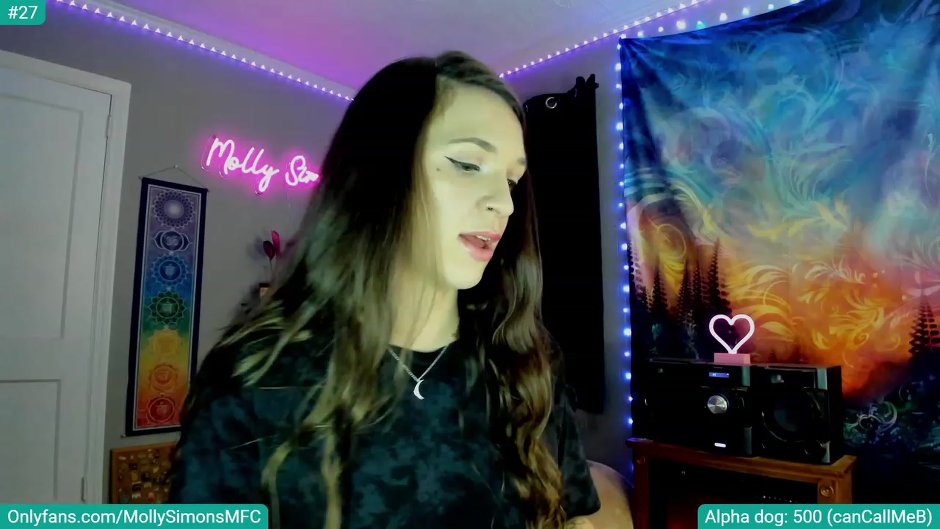 Gallery image thumbnail from MollySimons's myfreecams stream on, 01/05/2024, 05:51 image 12 of 20
