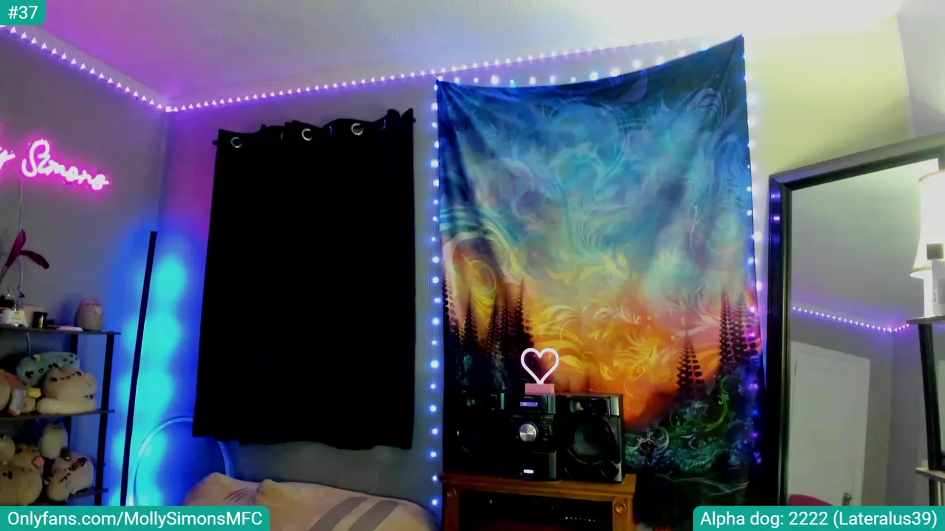 Gallery image thumbnail from MollySimons's myfreecams stream on, 01/08/2024, 05:38 image 9 of 20