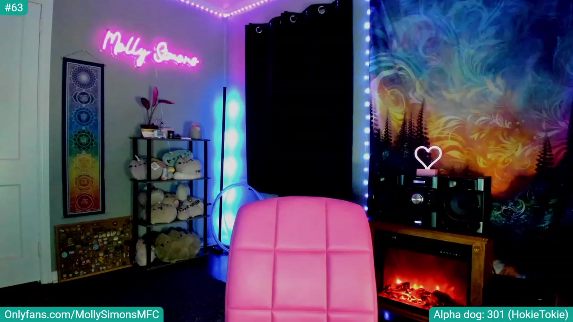 Gallery image thumbnail from MollySimons's myfreecams stream on, 01/16/2024, 05:22 image 15 of 20