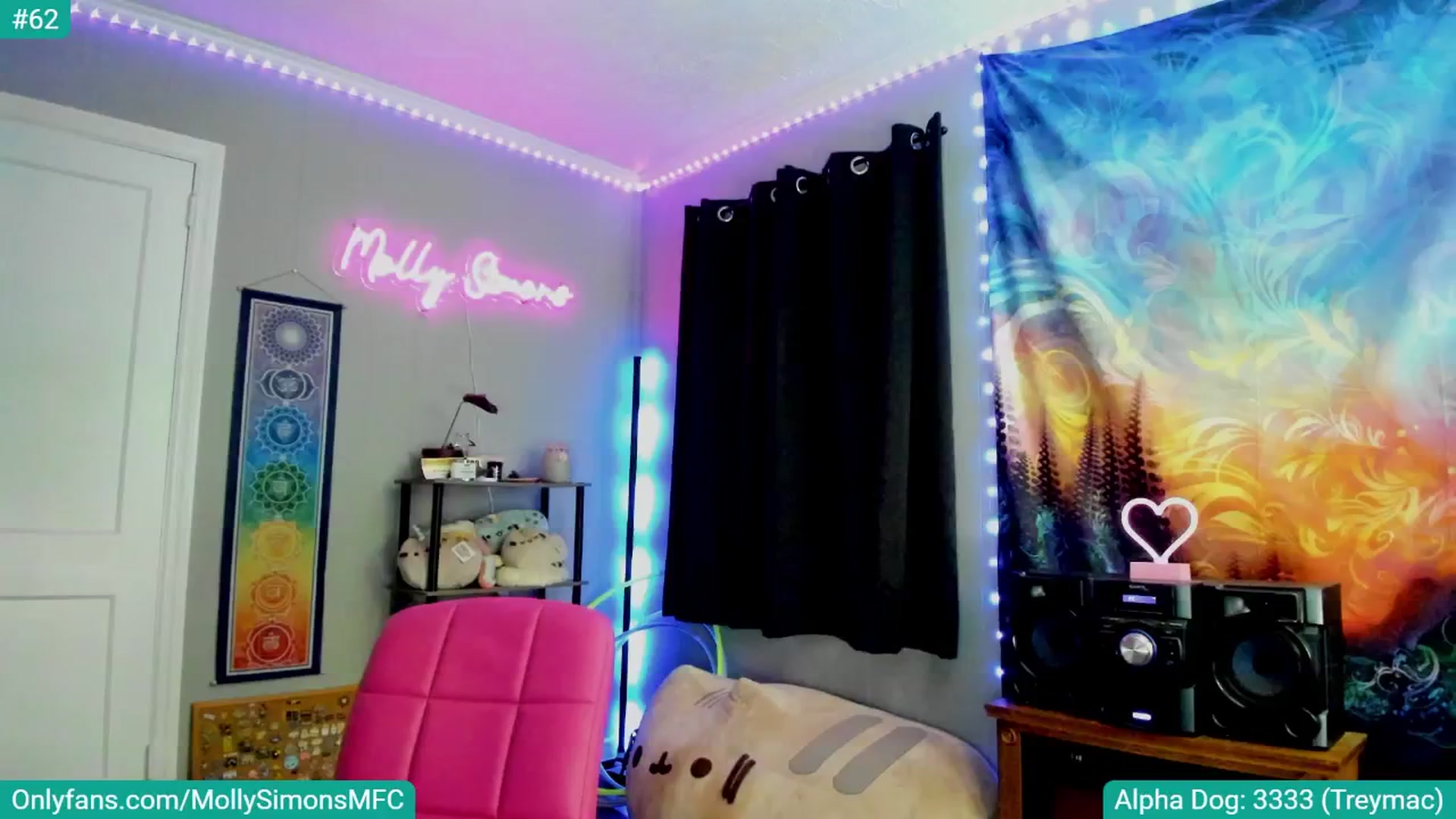 Gallery image thumbnail from MollySimons's myfreecams stream on, 07/04/2024, 04:53 image 11 of 20