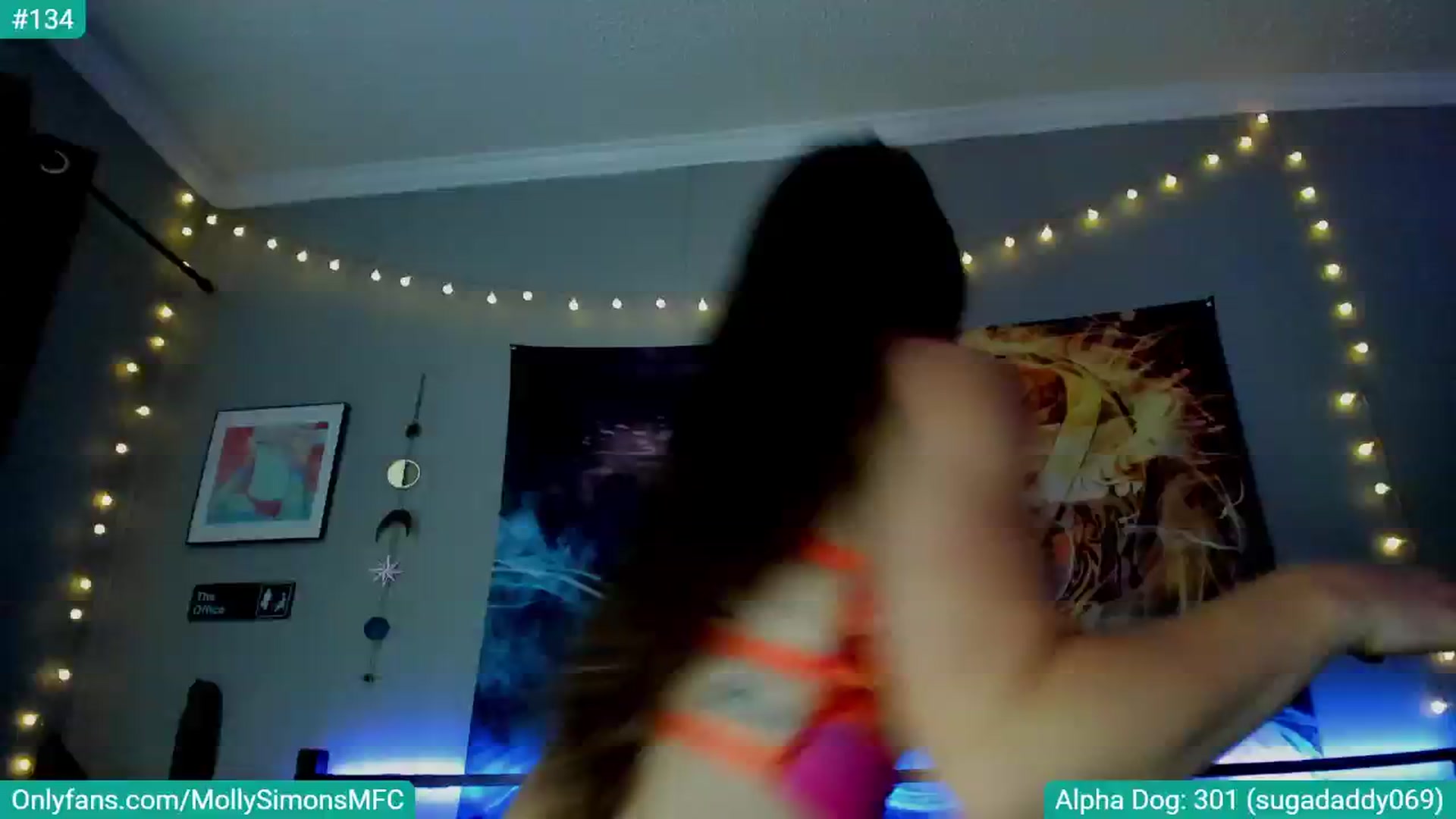 Gallery image thumbnail from MollySimons's myfreecams stream on, 07/15/2024, 04:39 image 1 of 20