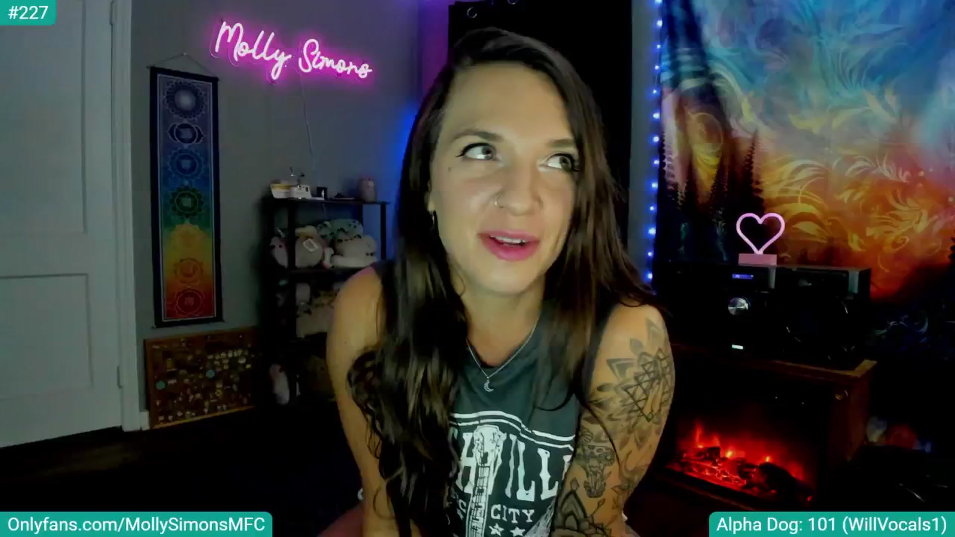Gallery image thumbnail from MollySimons's myfreecams stream on, 07/21/2024, 04:32 image 4 of 20