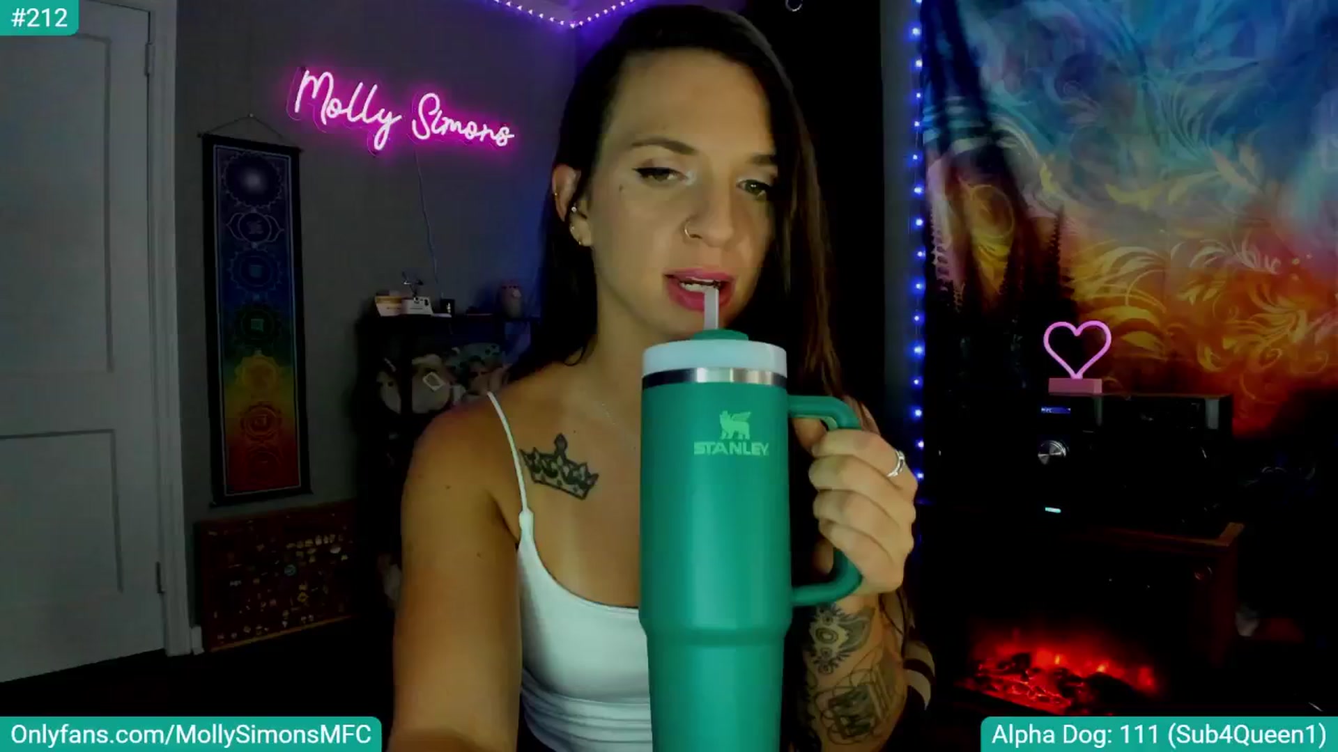 Gallery image thumbnail from MollySimons's myfreecams stream on, 07/23/2024, 02:31 image 12 of 20