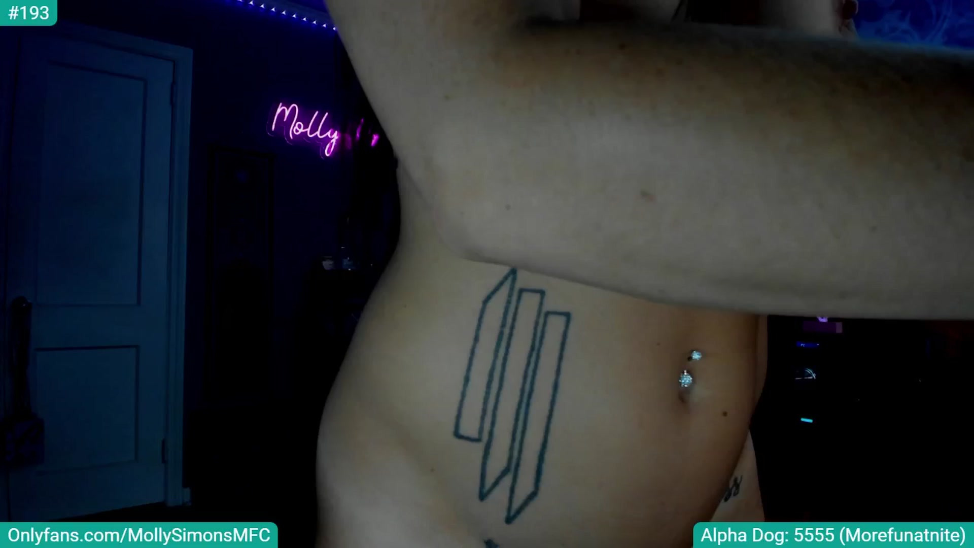 Gallery image thumbnail from MollySimons's myfreecams stream on, 07/27/2024, 04:16 image 14 of 20