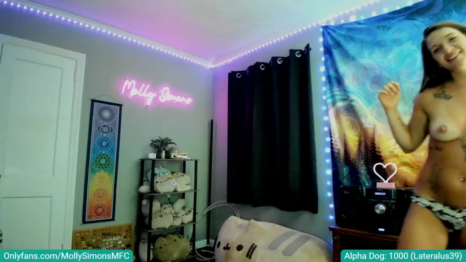 Gallery image thumbnail from MollySimons's myfreecams stream on, 08/23/2024, 03:46 image 14 of 20