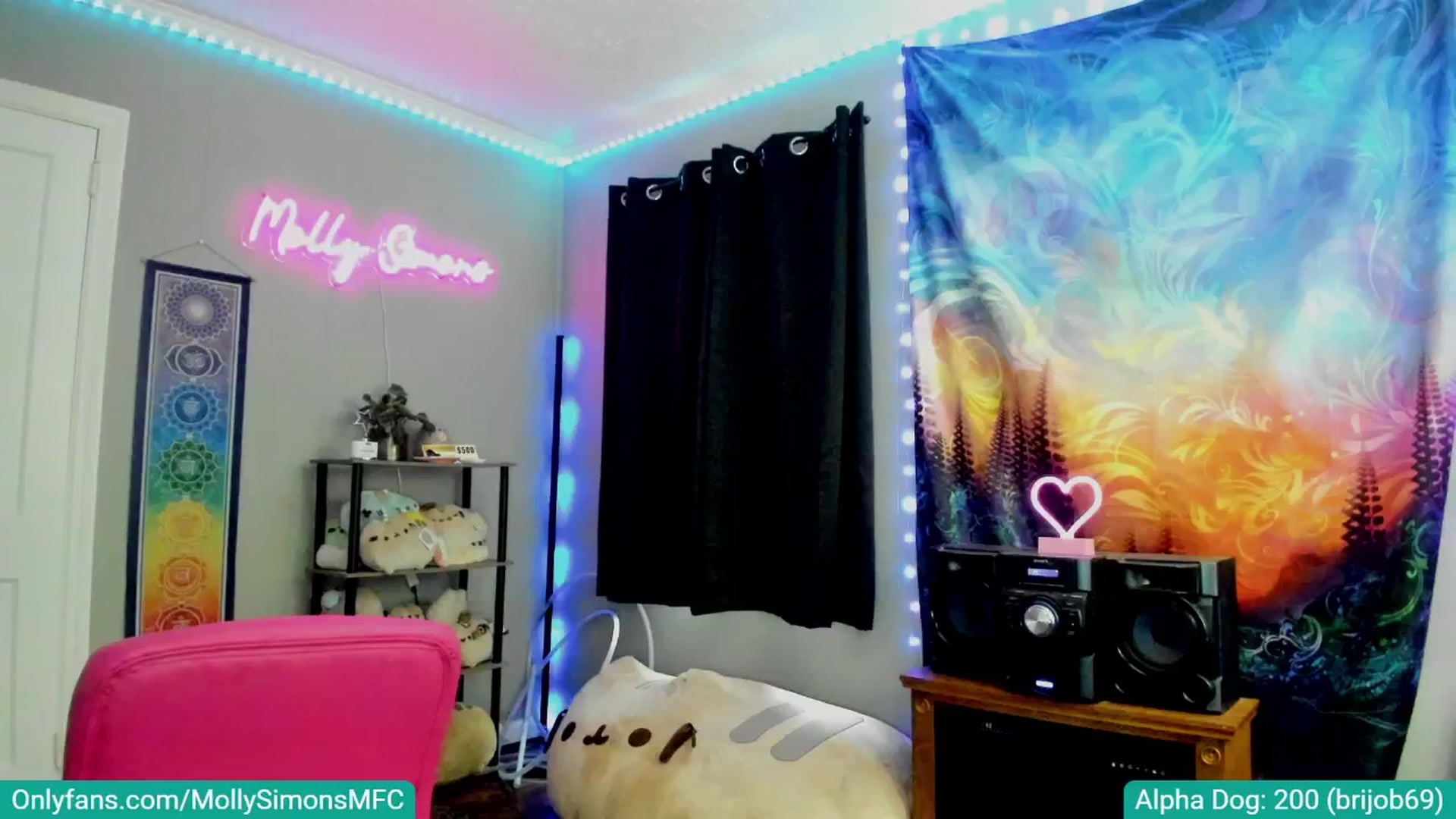 Gallery image thumbnail from MollySimons's myfreecams stream on, 11/10/2024, 20:15 image 6 of 20