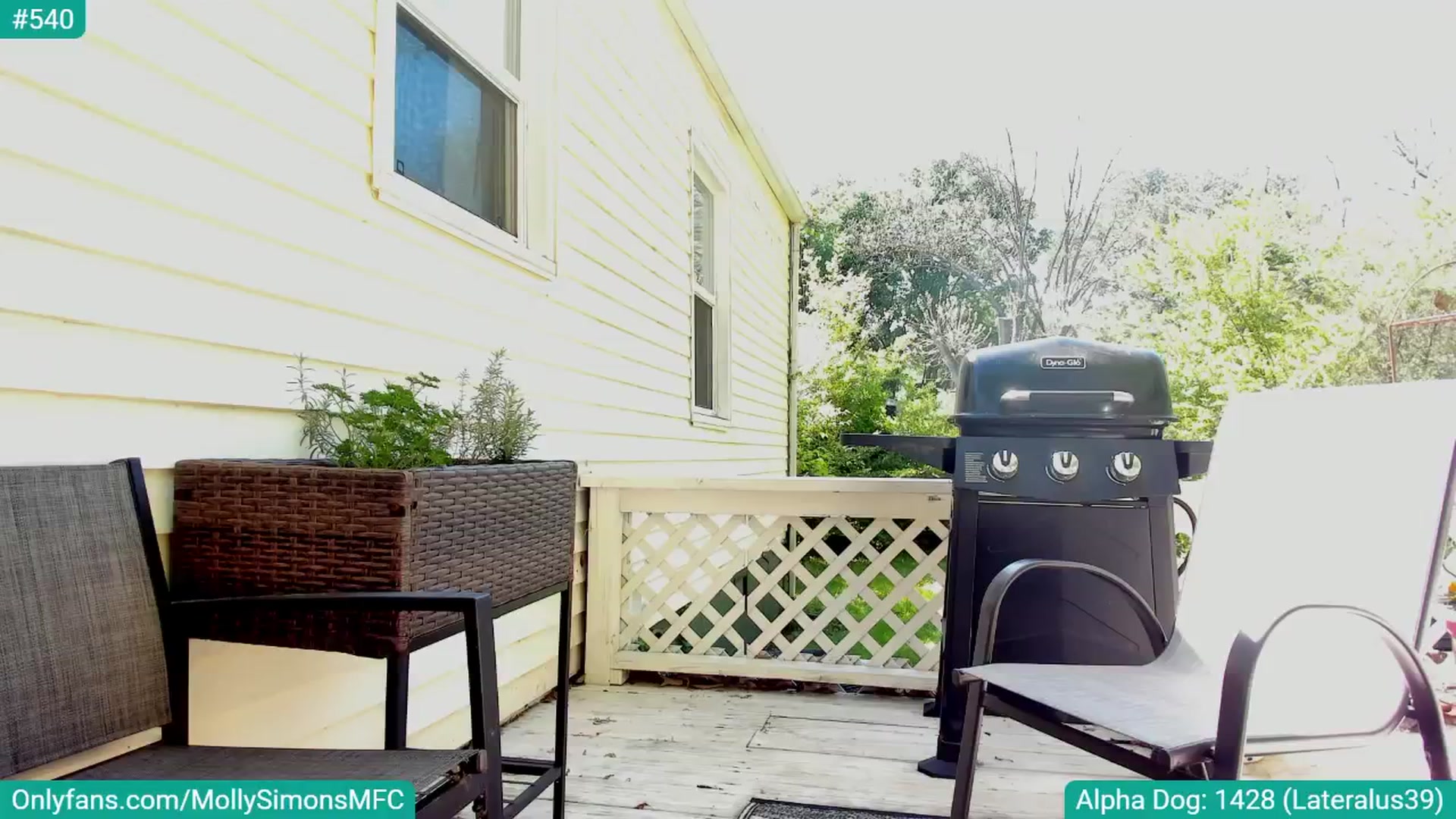 Gallery image thumbnail from MollySimons's myfreecams stream on, 04/13/2025, 20:01 image 19 of 20