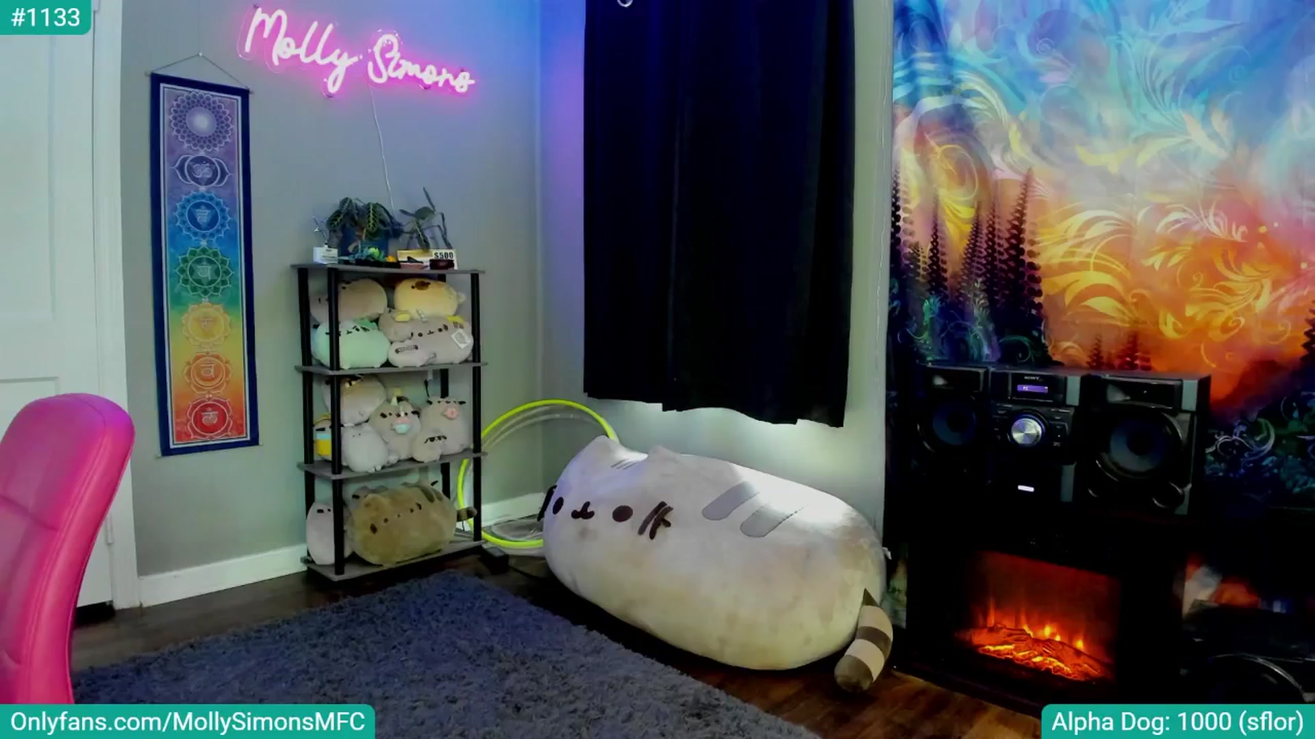 Gallery image thumbnail from MollySimons's myfreecams stream on, 09/21/2025, 19:19 image 10 of 20