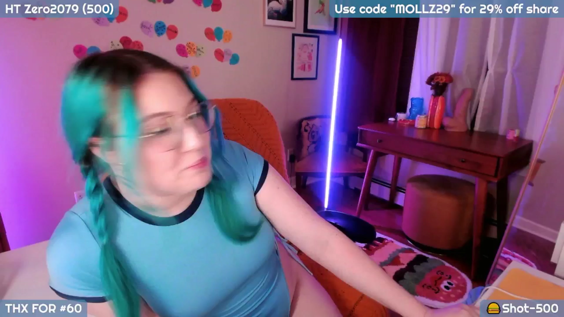 Gallery image thumbnail from MollySnacks's myfreecams stream on, 11/30/2024, 05:45 image 10 of 20