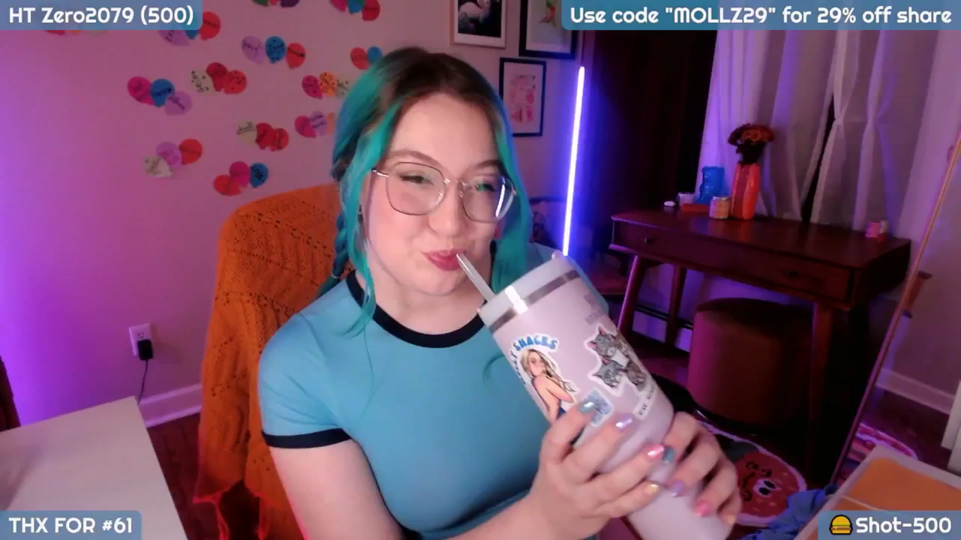 Gallery image thumbnail from MollySnacks's myfreecams stream on, 11/30/2024, 05:45 image 6 of 20