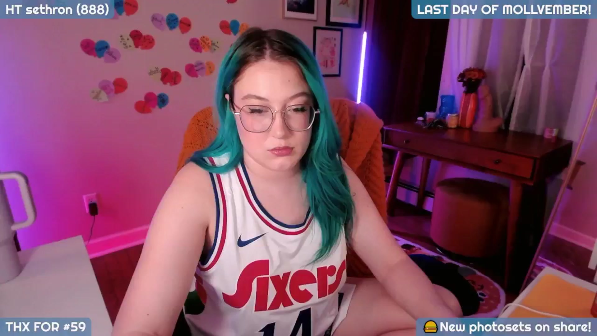 Gallery image thumbnail from MollySnacks's myfreecams stream on, 12/01/2024, 05:42 image 5 of 20