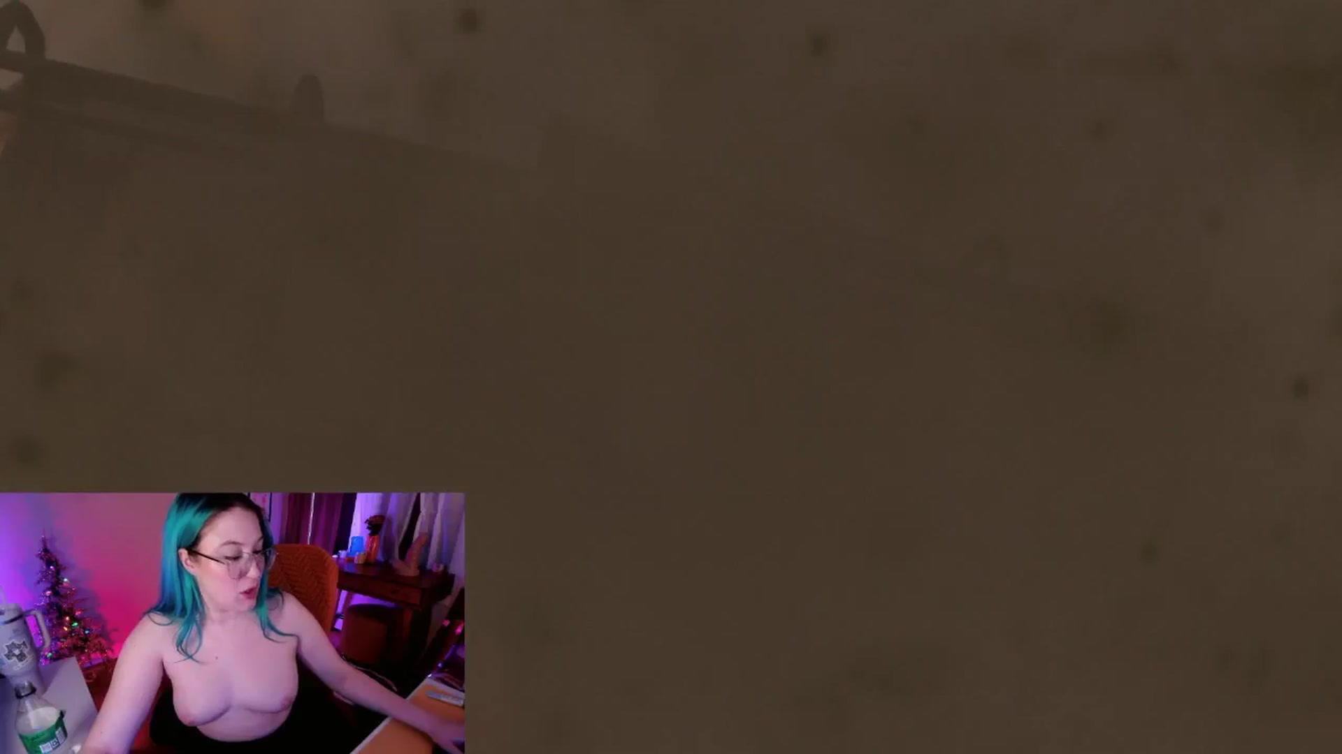 Gallery image thumbnail from MollySnacks's myfreecams stream on, 12/05/2024, 07:57 image 17 of 20