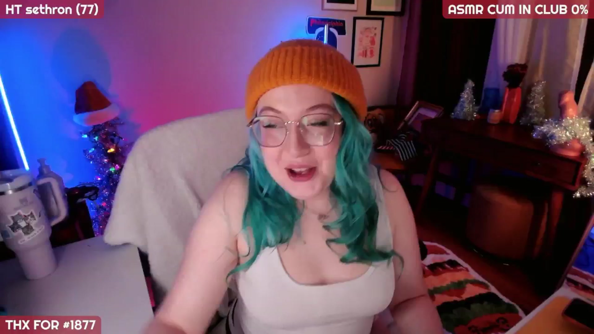 Gallery image thumbnail from MollySnacks's myfreecams stream on, 12/12/2024, 03:32 image 10 of 20