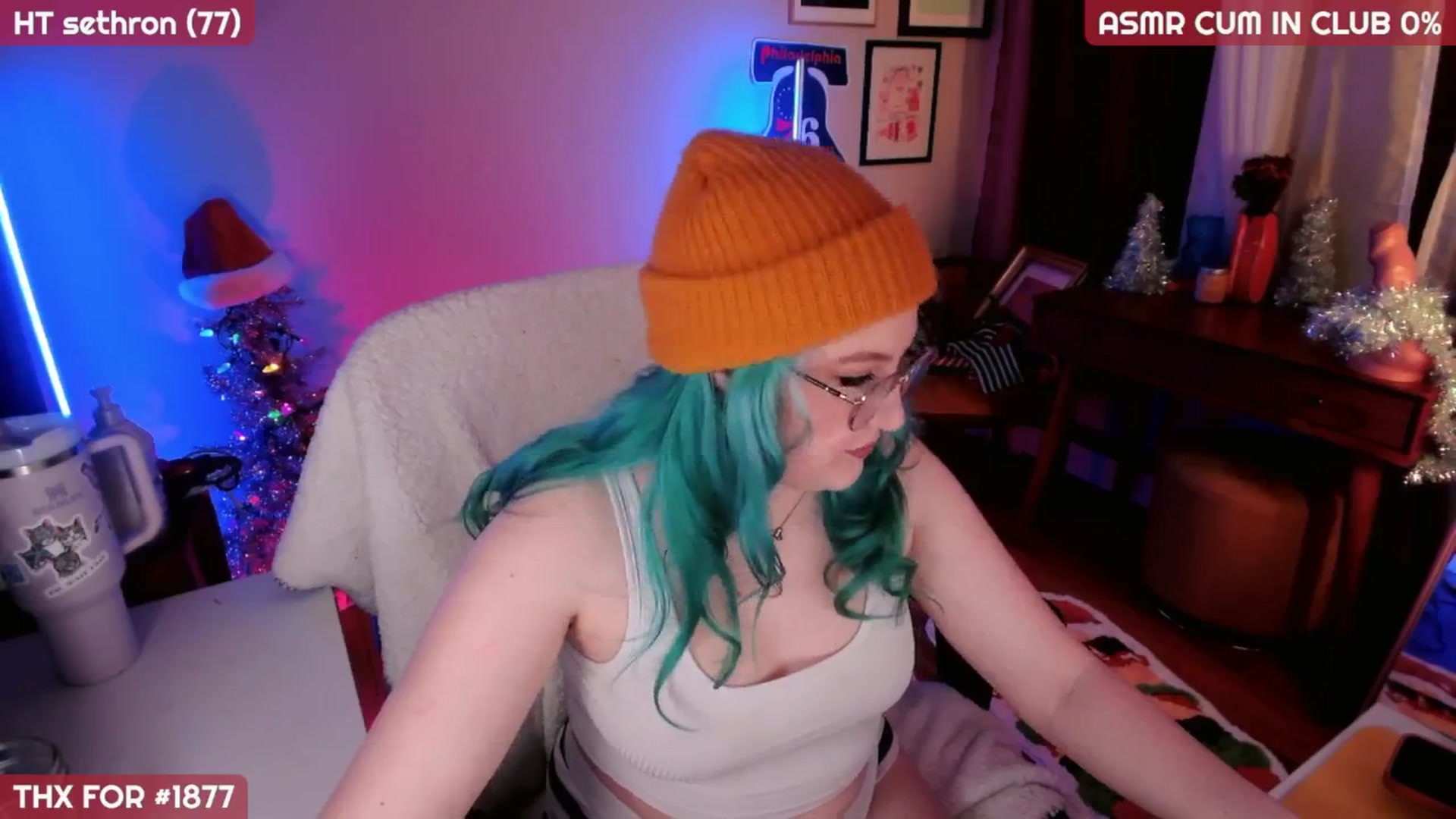 Gallery image thumbnail from MollySnacks's myfreecams stream on, 12/12/2024, 03:32 image 7 of 20
