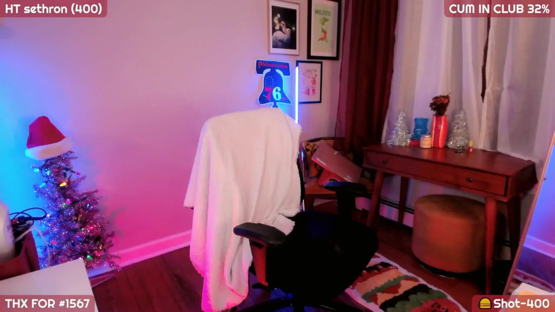 Gallery image thumbnail from MollySnacks's myfreecams stream on, 12/13/2024, 05:21 image 15 of 20