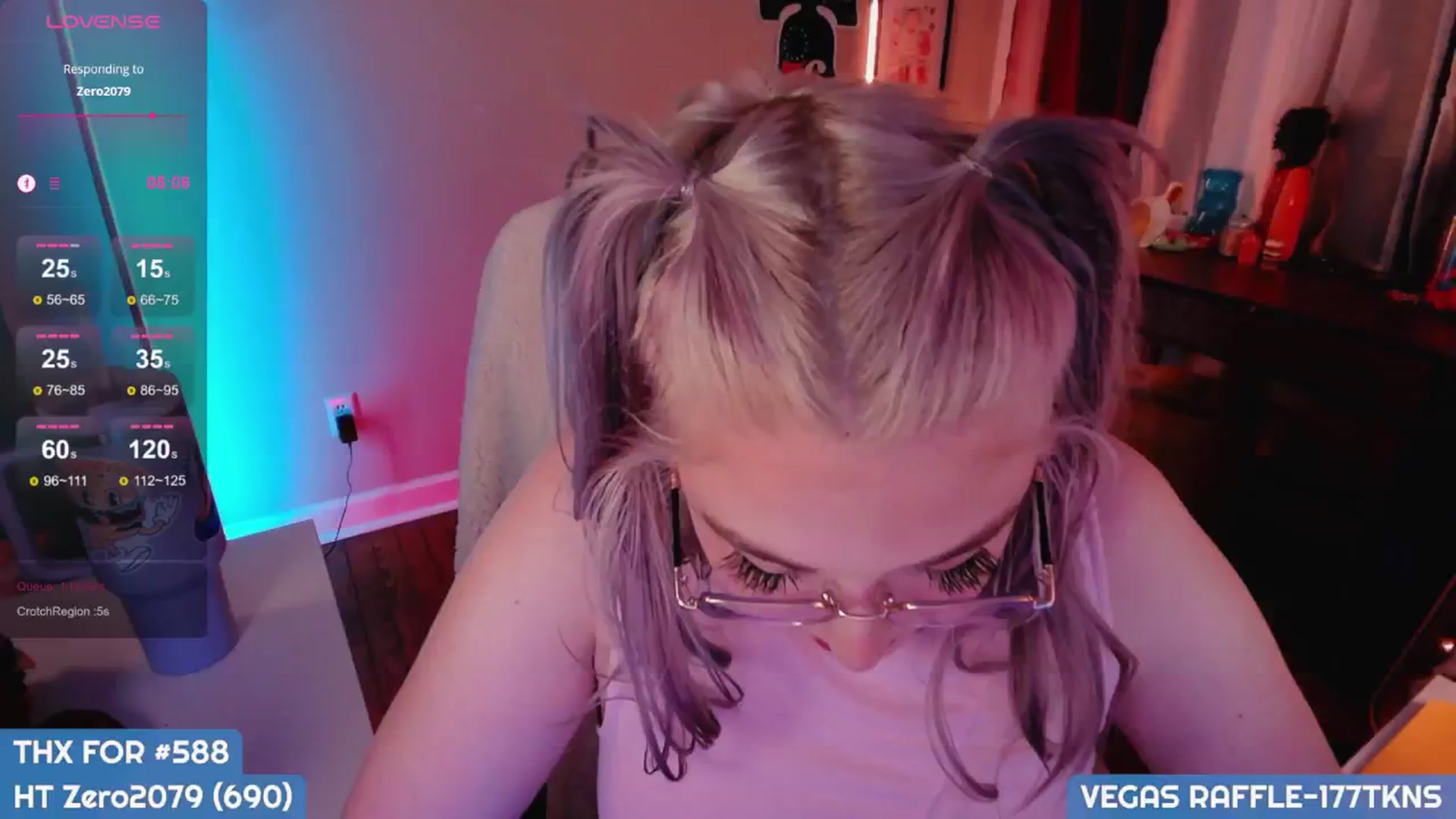 Gallery image thumbnail from MollySnacks's myfreecams stream on, 01/13/2025, 24:07 image 13 of 20