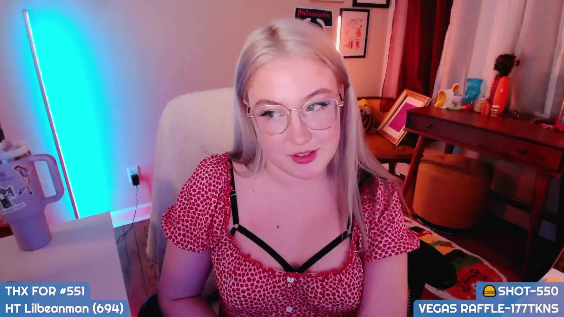 Gallery image thumbnail from MollySnacks's myfreecams stream on, 01/14/2025, 04:56 image 18 of 20