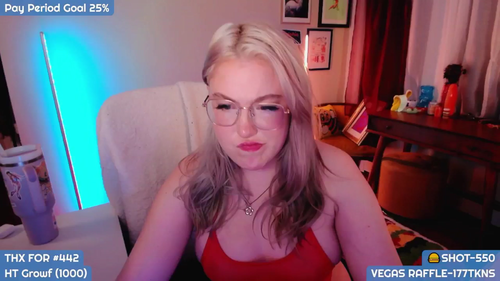 Gallery image thumbnail from MollySnacks's myfreecams stream on, 01/16/2025, 05:22 image 10 of 20