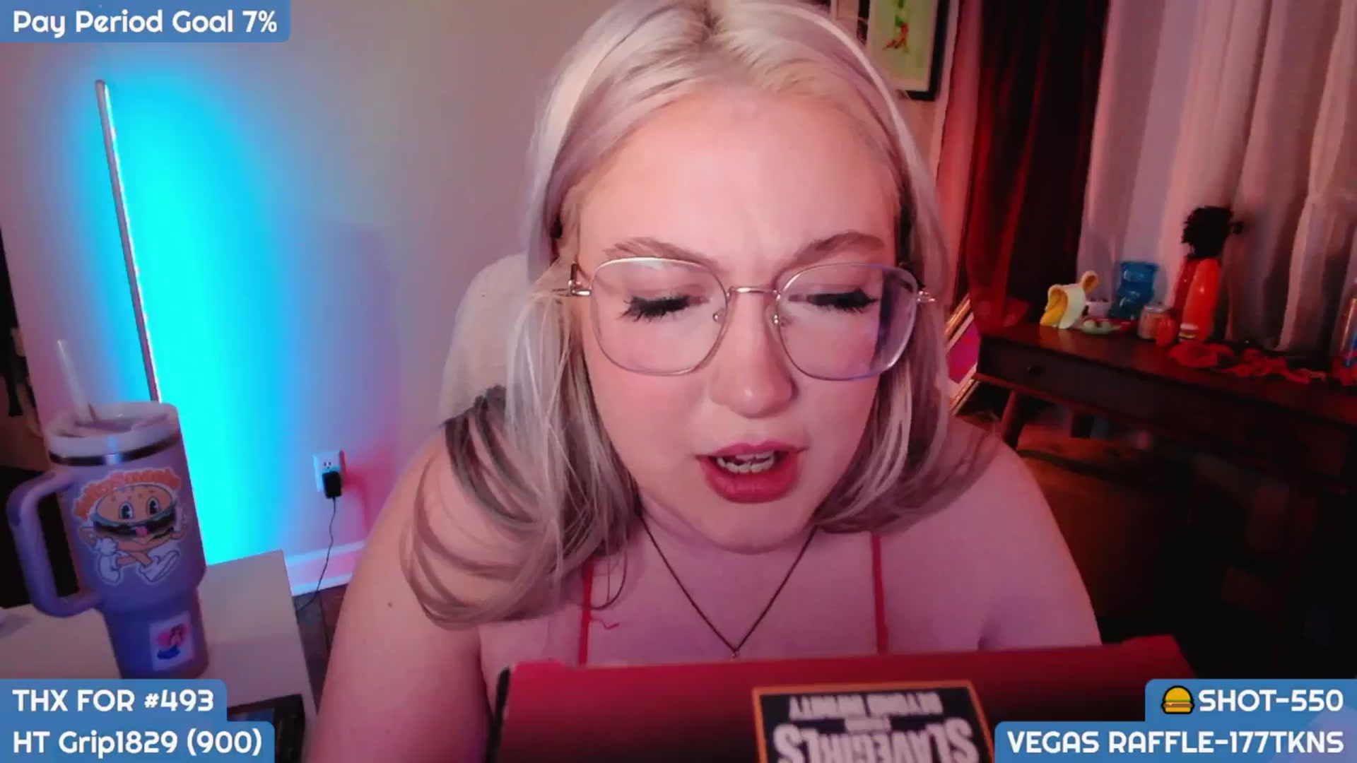 Gallery image thumbnail from MollySnacks's myfreecams stream on, 01/16/2025, 05:22 image 6 of 20