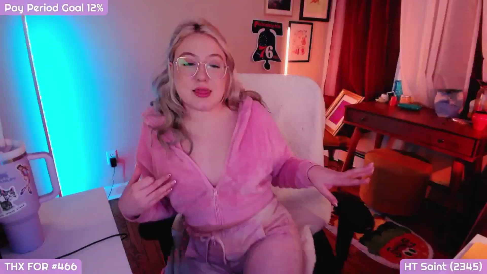 Gallery image thumbnail from MollySnacks's myfreecams stream on, 01/31/2025, 05:41 image 17 of 20