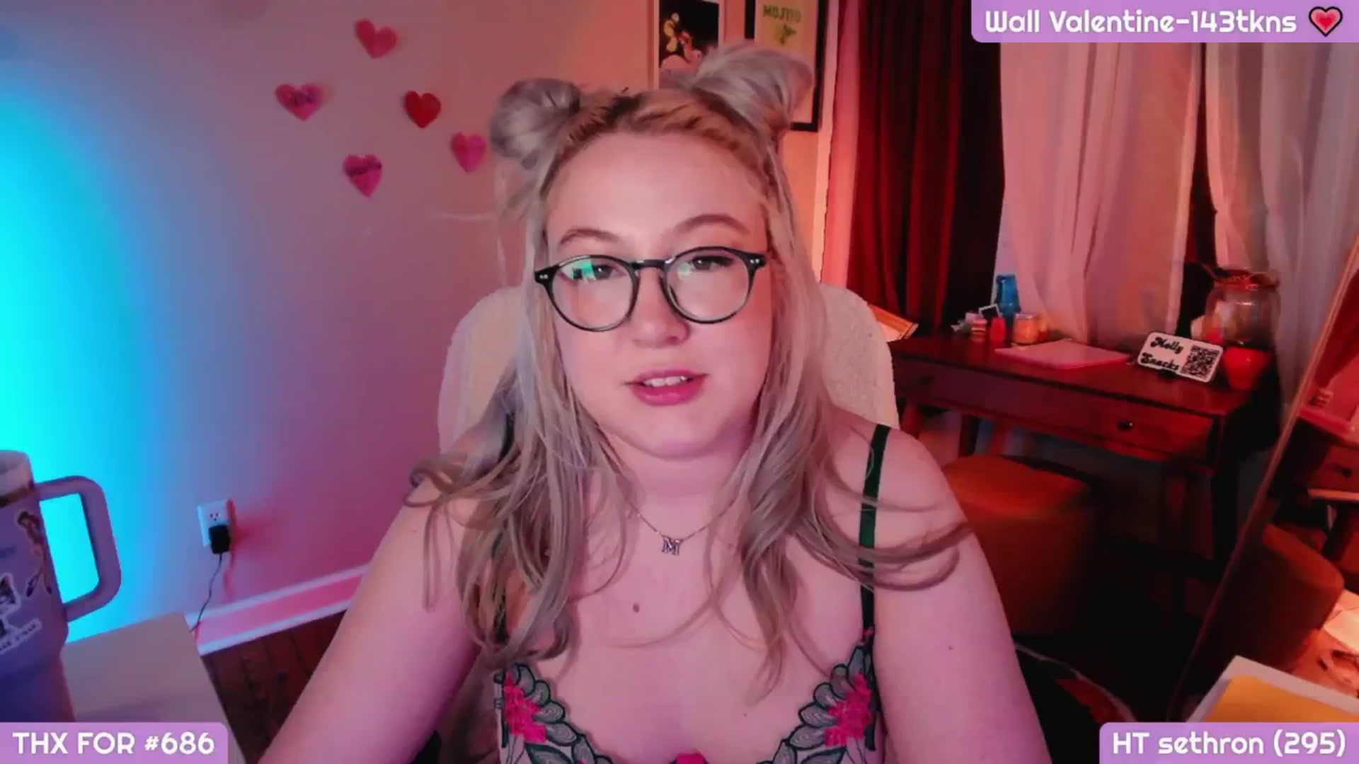 Gallery image thumbnail from MollySnacks's myfreecams stream on, 02/04/2025, 03:53 image 10 of 20