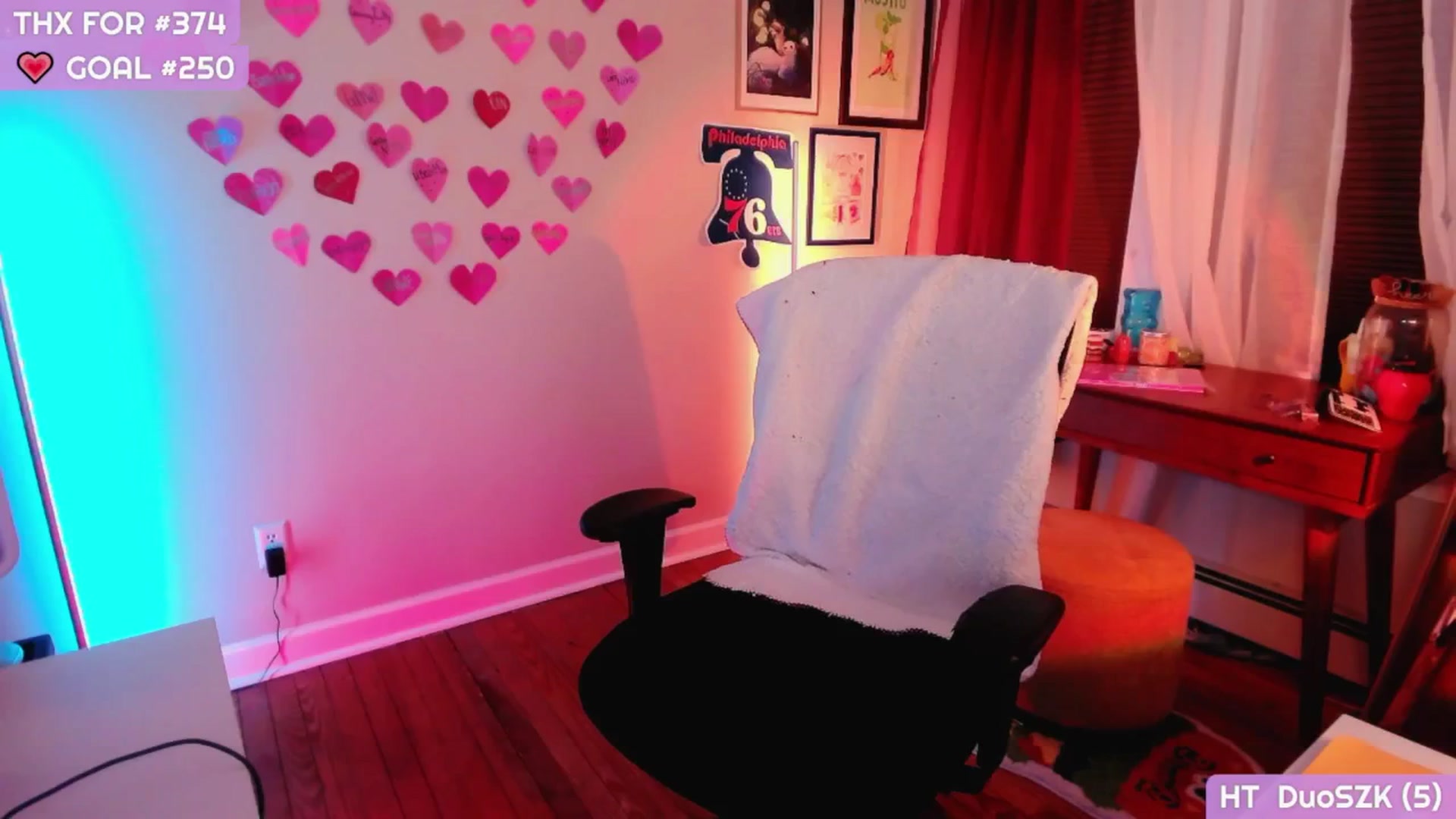 Gallery image thumbnail from MollySnacks's myfreecams stream on, 02/20/2025, 06:02 image 2 of 20