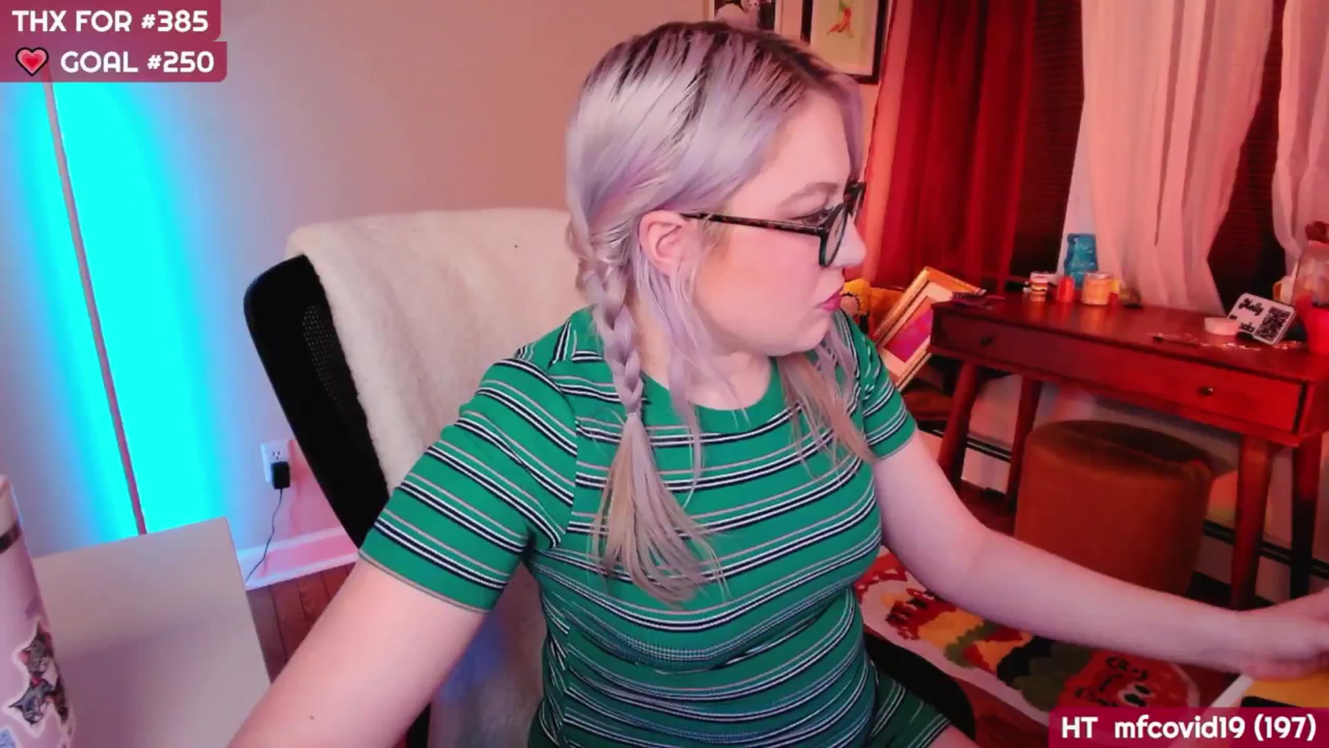 Gallery image thumbnail from MollySnacks's myfreecams stream on, 02/27/2025, 05:25 image 4 of 20