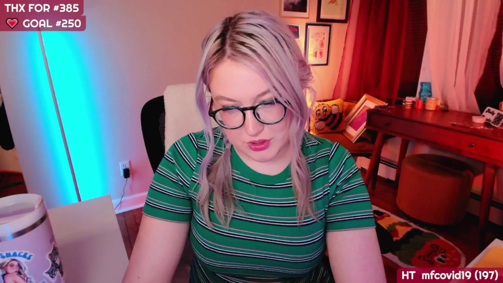 Gallery image thumbnail from MollySnacks's myfreecams stream on, 02/27/2025, 05:25 image 9 of 20
