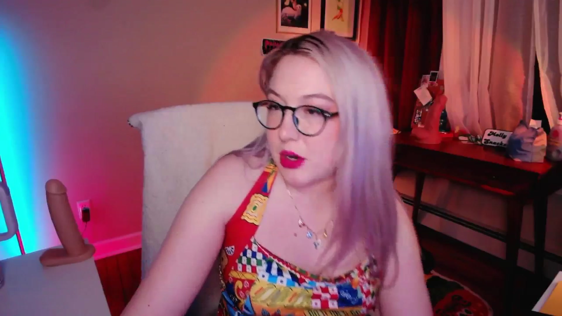 Gallery image thumbnail from MollySnacks's myfreecams stream on, 03/07/2025, 05:26 image 20 of 20