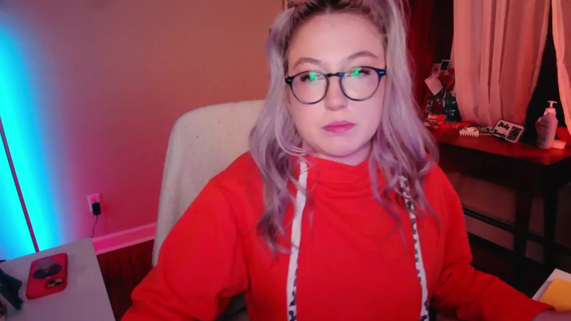 Gallery image thumbnail from MollySnacks's myfreecams stream on, 03/11/2025, 03:55 image 1 of 20