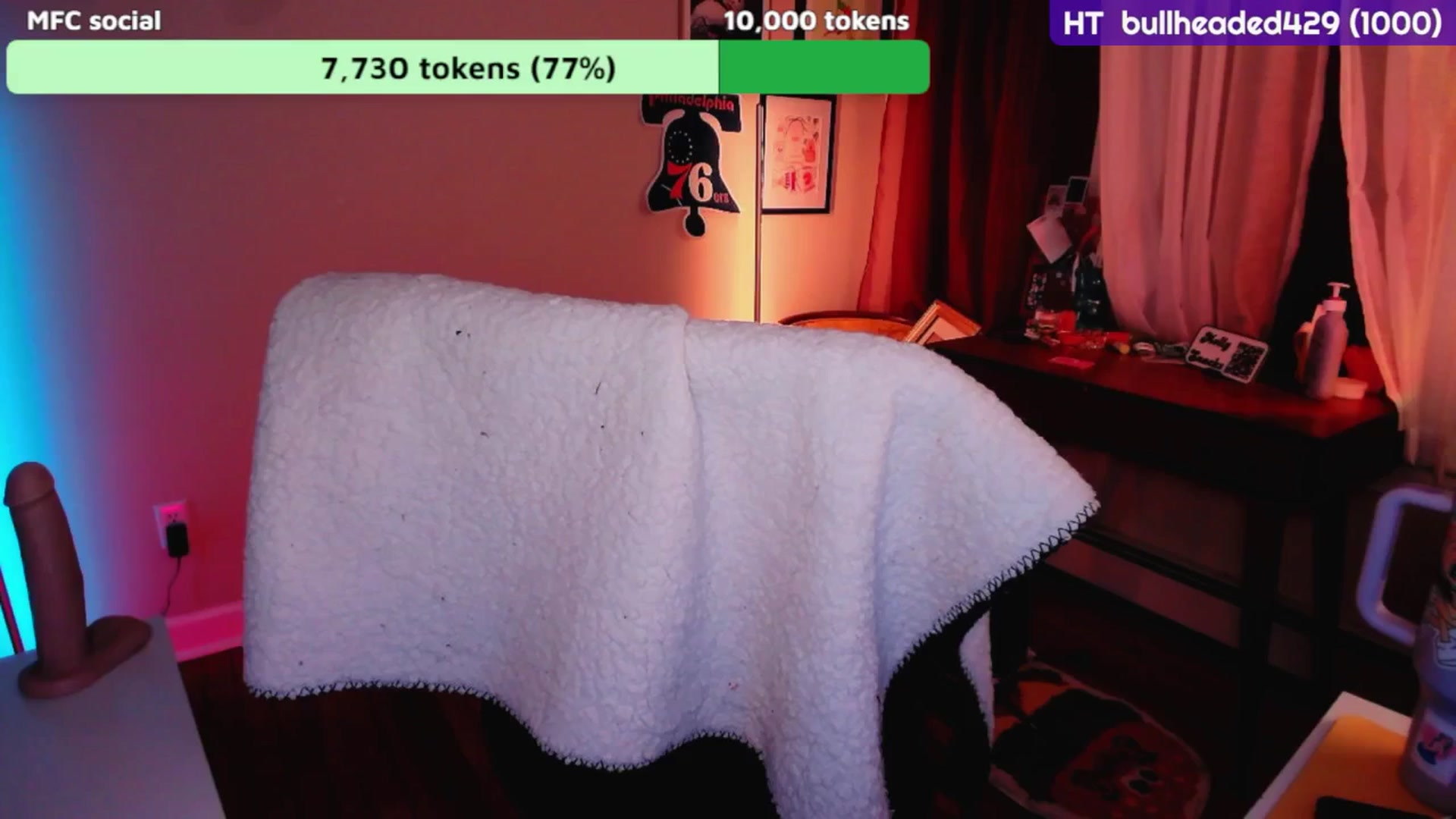 Gallery image thumbnail from MollySnacks's myfreecams stream on, 03/12/2025, 04:28 image 13 of 20