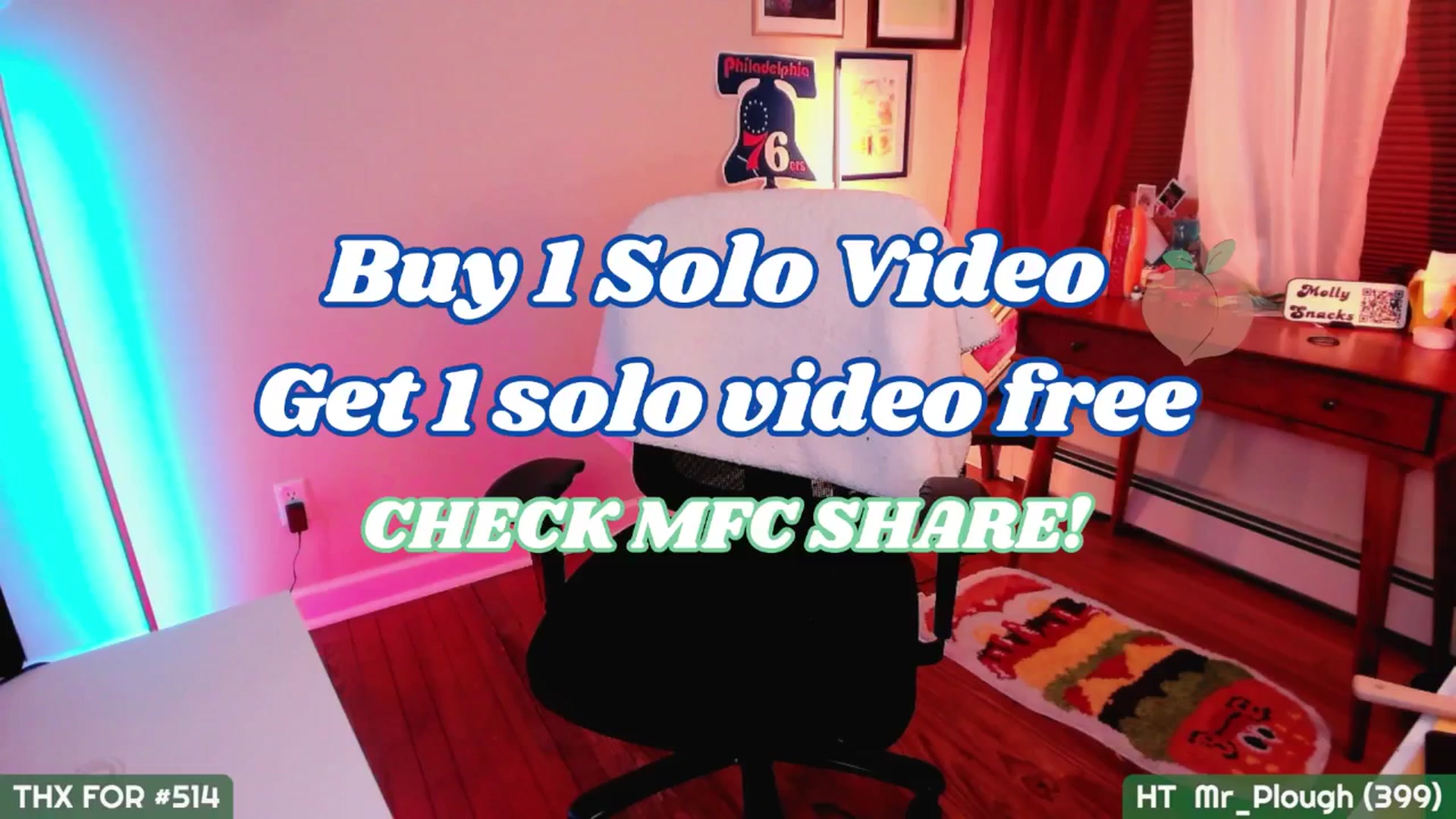 Gallery image thumbnail from MollySnacks's myfreecams stream on, 03/21/2025, 04:19 image 15 of 20