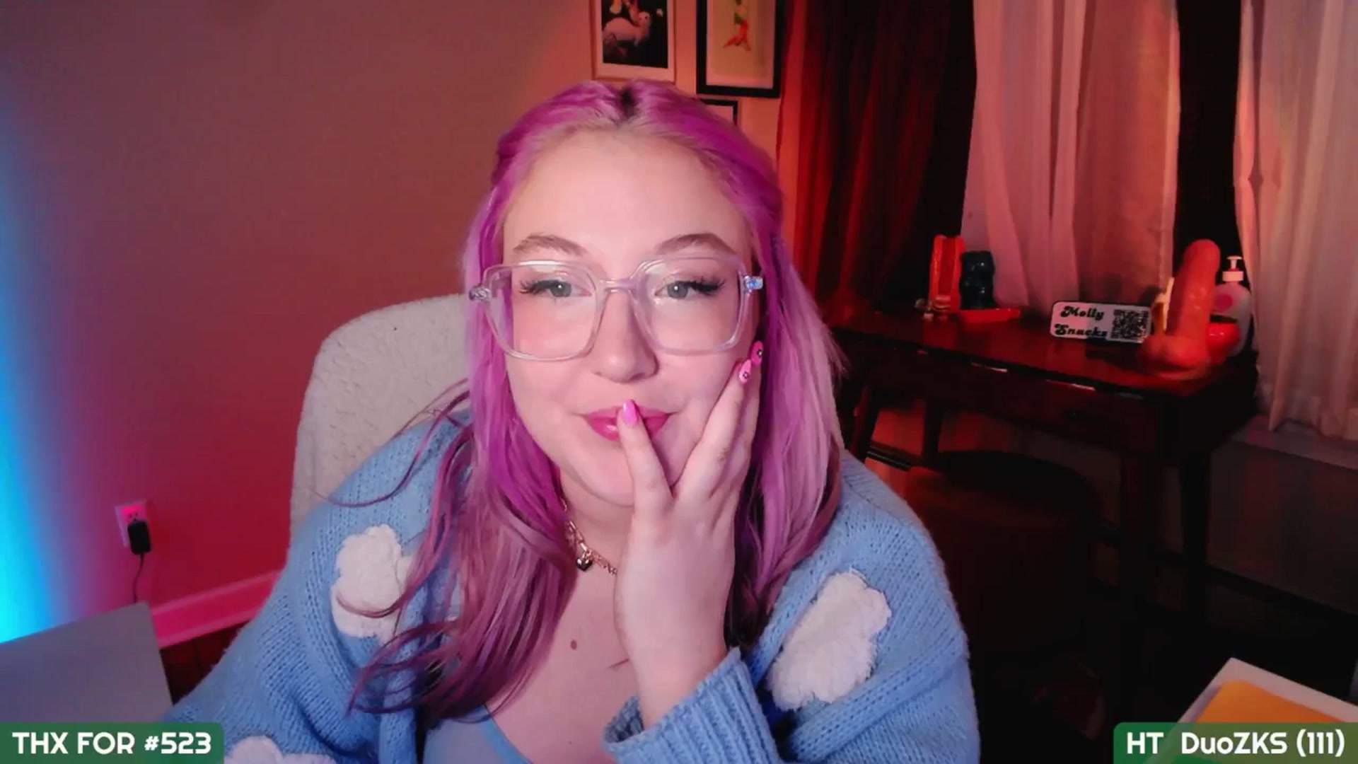 Gallery image thumbnail from MollySnacks's myfreecams stream on, 03/22/2025, 05:05 image 5 of 20