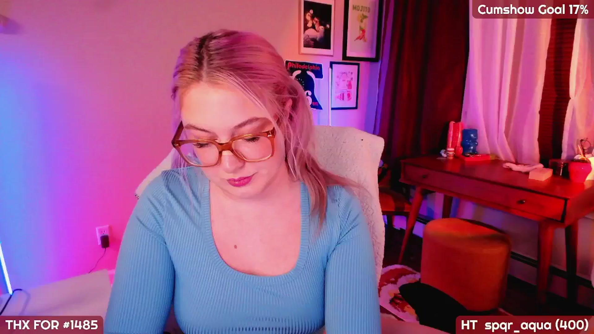 Gallery image thumbnail from MollySnacks's myfreecams stream on, 04/10/2025, 03:36 image 6 of 20