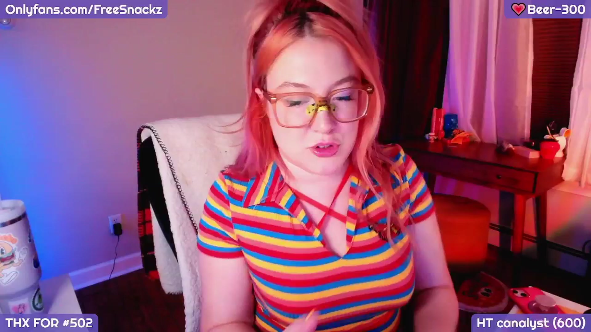 Gallery image thumbnail from MollySnacks's myfreecams stream on, 04/17/2025, 04:34 image 7 of 20