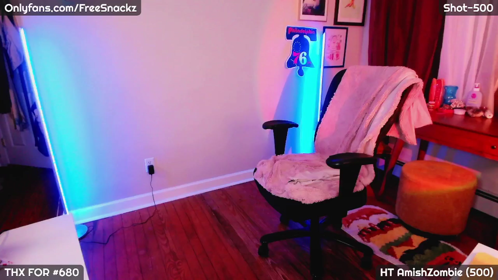 Gallery image thumbnail from MollySnacks's myfreecams stream on, 05/02/2025, 03:35 image 14 of 20