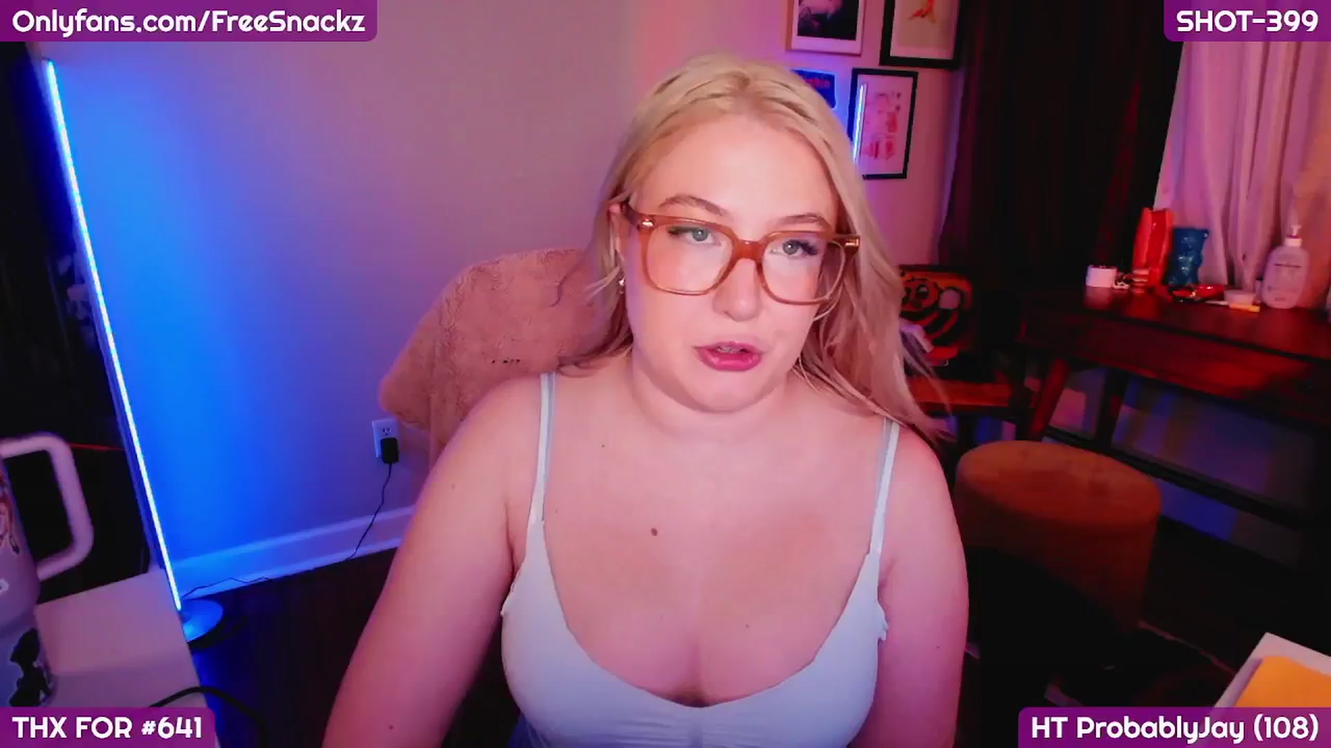 Gallery image thumbnail from MollySnacks's myfreecams stream on, 05/14/2025, 04:55 image 1 of 20