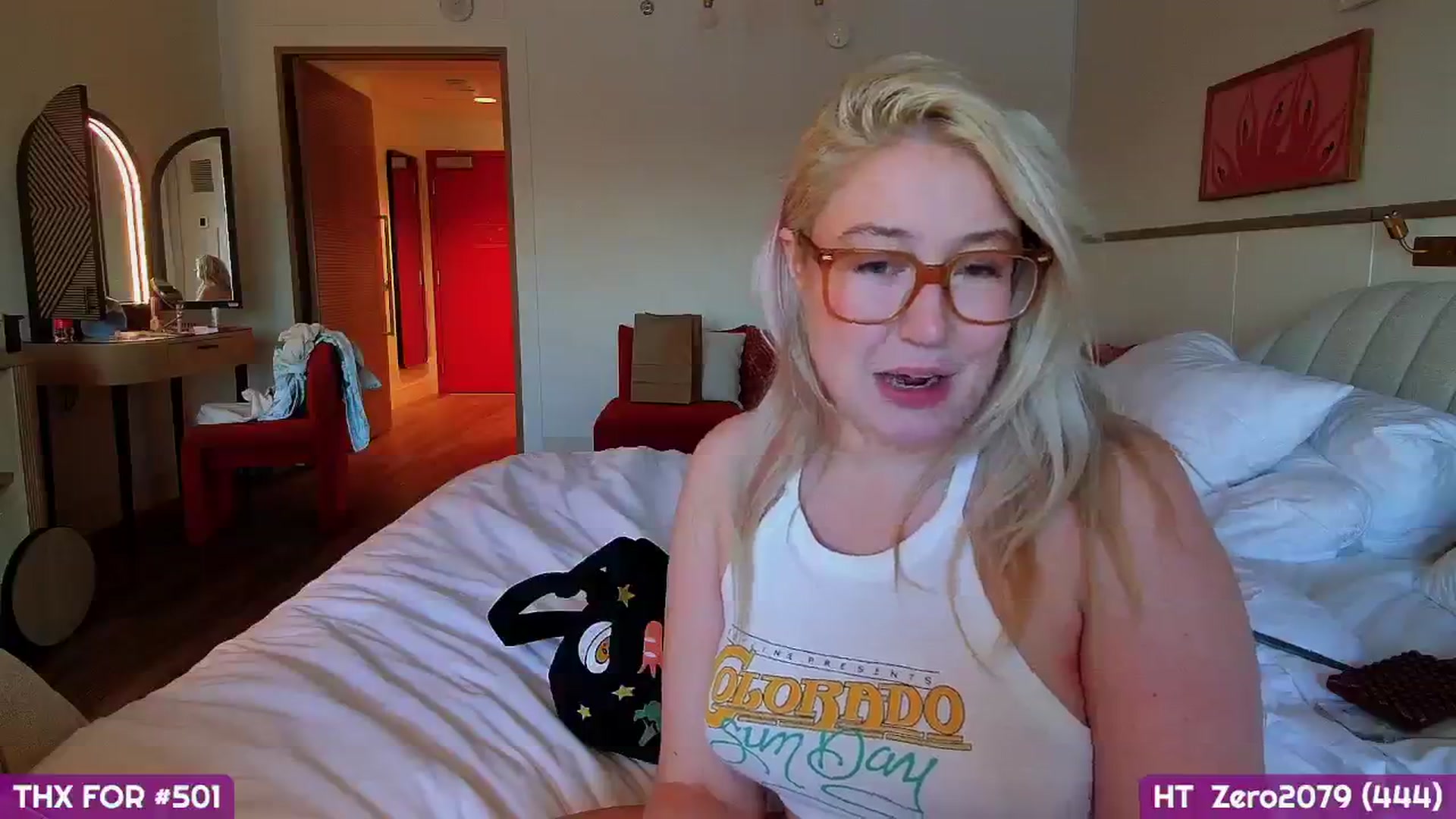 Gallery image thumbnail from MollySnacks's myfreecams stream on, 05/24/2025, 03:00 image 12 of 20