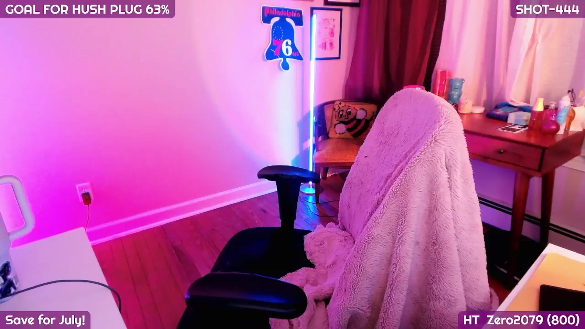 Gallery image thumbnail from MollySnacks's myfreecams stream on, 06/11/2025, 03:47 image 10 of 20