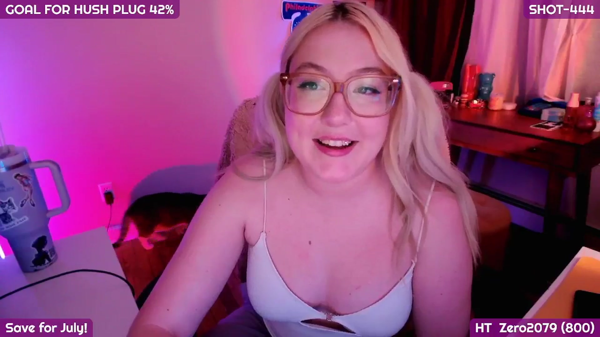 Gallery image thumbnail from MollySnacks's myfreecams stream on, 06/11/2025, 03:47 image 5 of 20