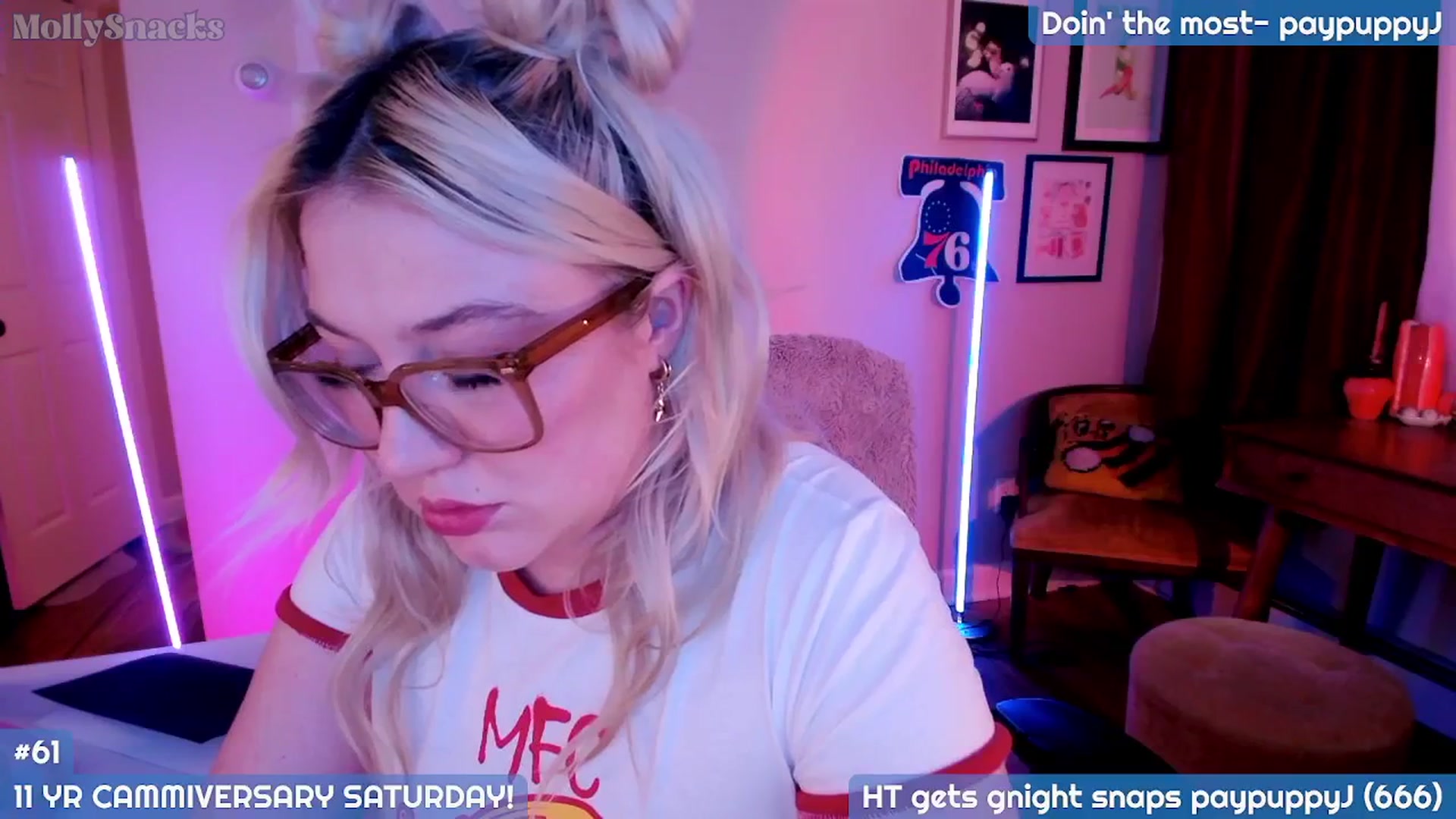 Gallery image thumbnail from MollySnacks's myfreecams stream on, 07/04/2025, 04:58 image 7 of 20