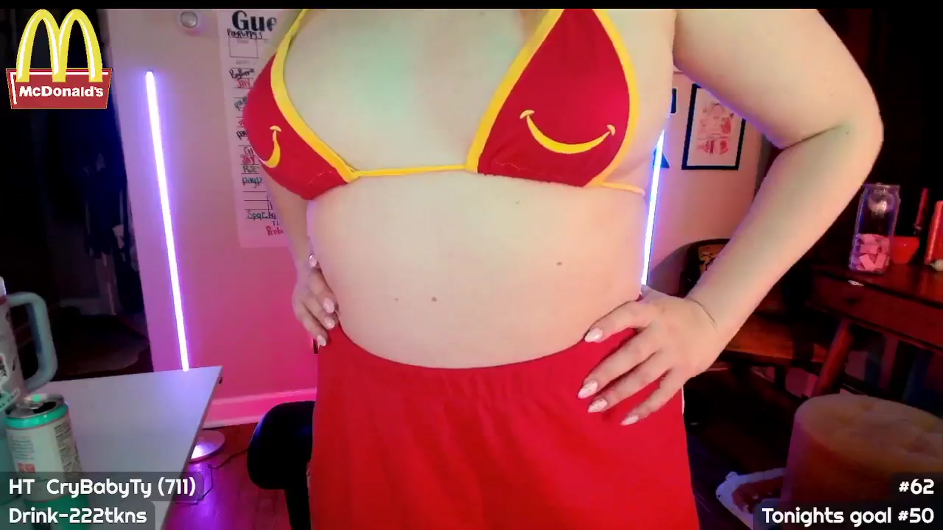Gallery image thumbnail from MollySnacks's myfreecams stream on, 07/11/2025, 05:23 image 12 of 20