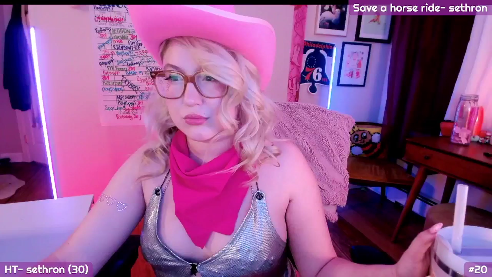 Gallery image thumbnail from MollySnacks's myfreecams stream on, 07/17/2025, 02:09 image 4 of 20