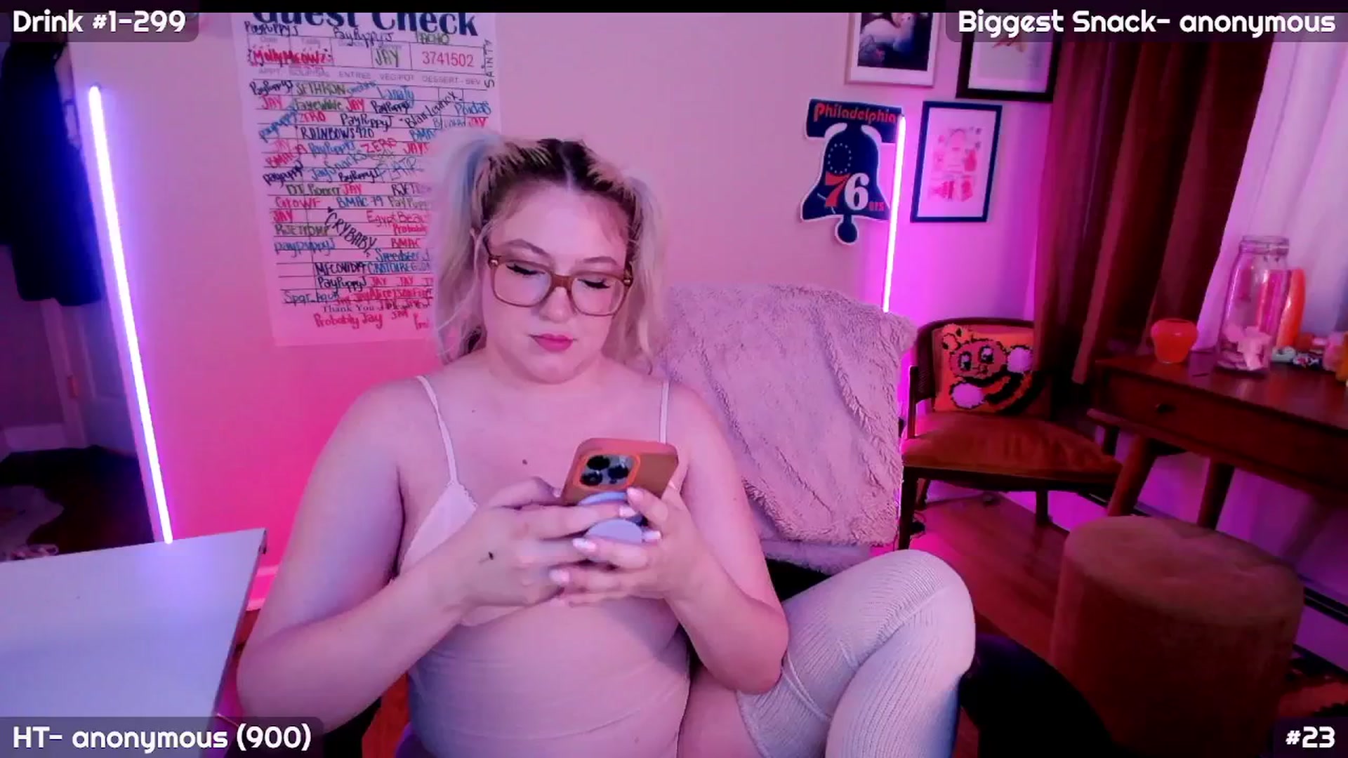 Gallery image thumbnail from MollySnacks's myfreecams stream on, 07/25/2025, 06:35 image 2 of 20