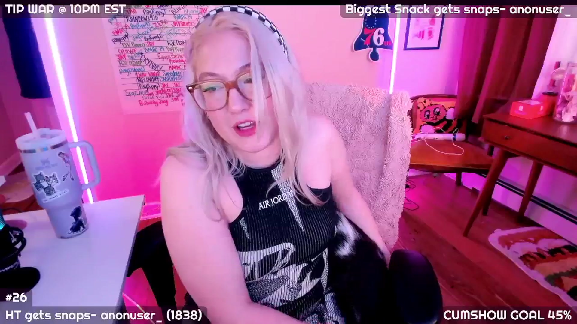 Gallery image thumbnail from MollySnacks's myfreecams stream on, 07/31/2025, 06:07 image 7 of 20