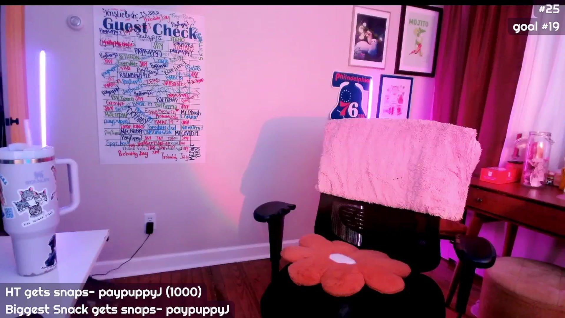 Gallery image thumbnail from MollySnacks's myfreecams stream on, 08/01/2025, 04:54 image 9 of 20