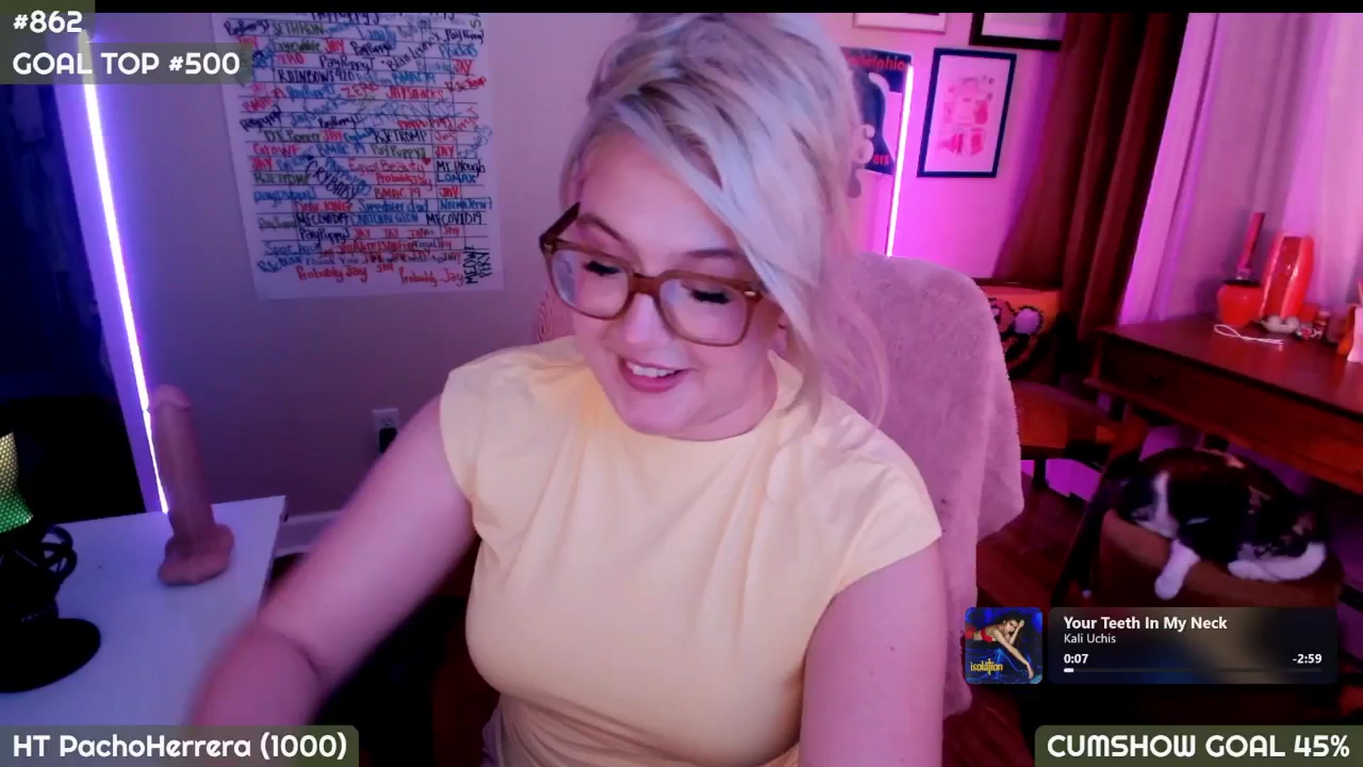 Gallery image thumbnail from MollySnacks's myfreecams stream on, 08/14/2025, 04:46 image 1 of 20